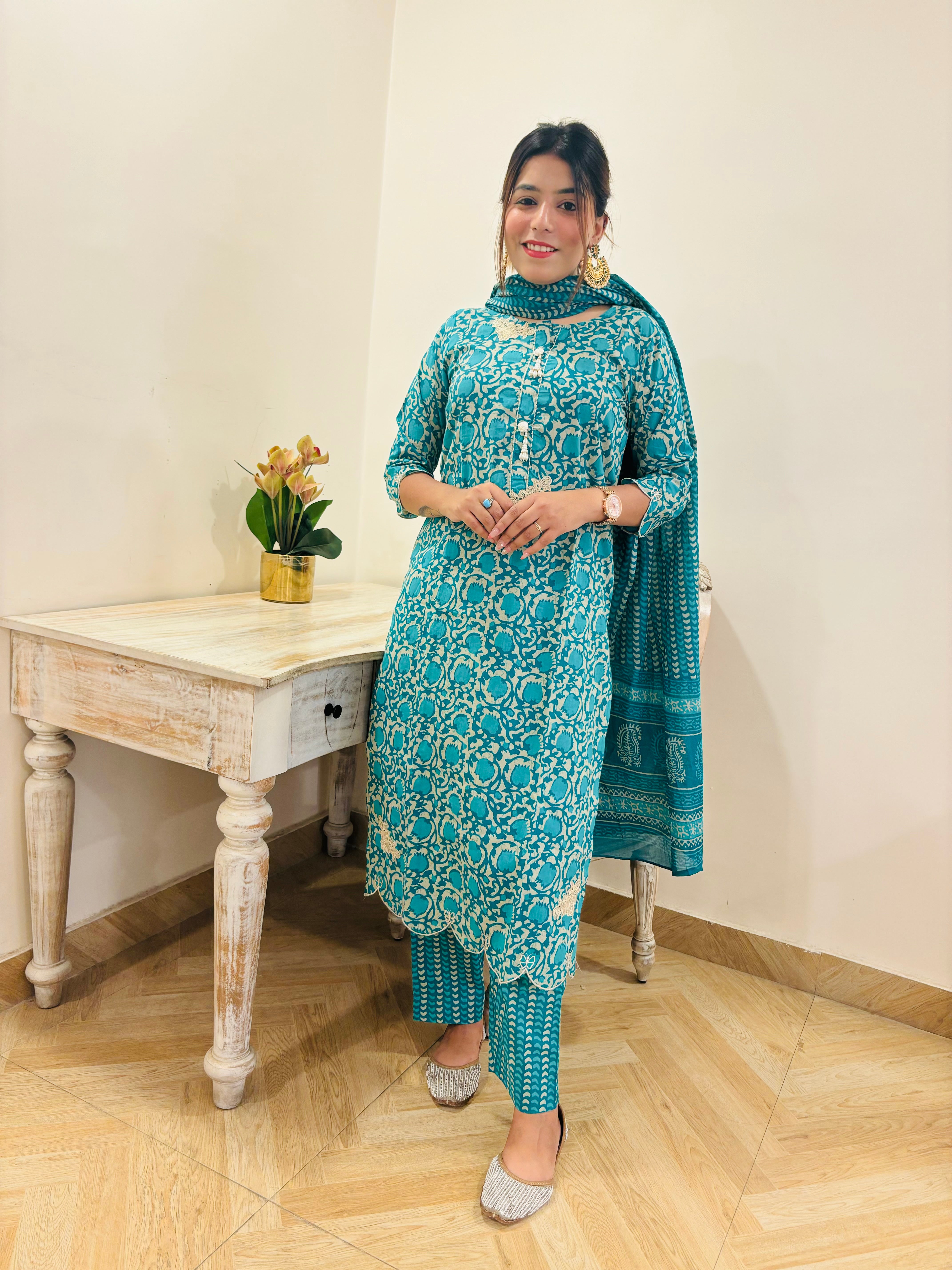 Ethnic Rama-Green Printed Pure Cotton Kurta with Trousers & Dupatta